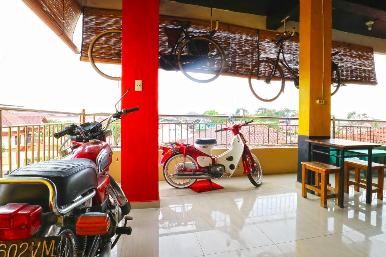 Penginapan Medan Exteriér fotografie